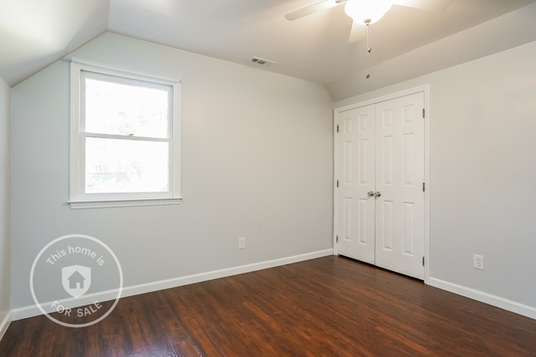 Photo 20 of 25 - 1405 Walking Trl, Fuquay Varina, NC 27526