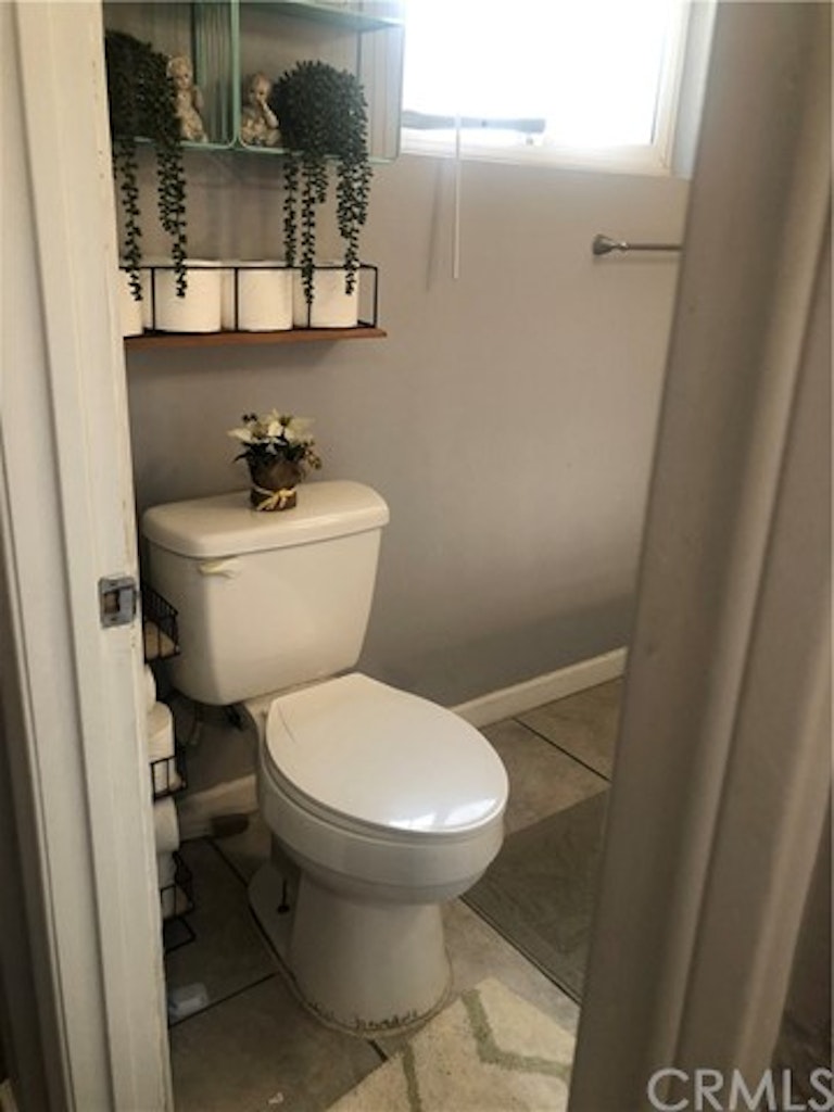 Photo 19 of 22 - 825 N Cherry St, Banning, CA 92220