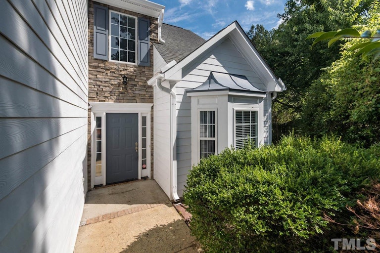Photo 1 of 46 - 5 Ingram Ct, Durham, NC 27713