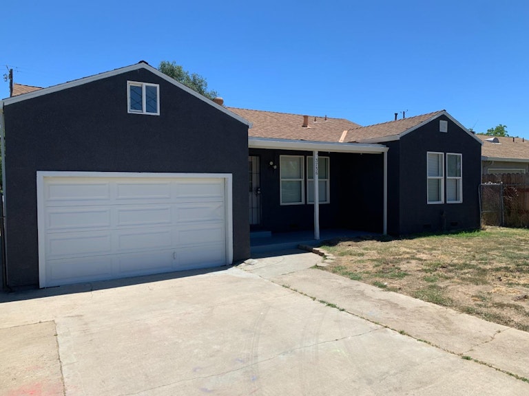 Photo 34 of 69 - 3736 Natoma Way, Sacramento, CA 95838