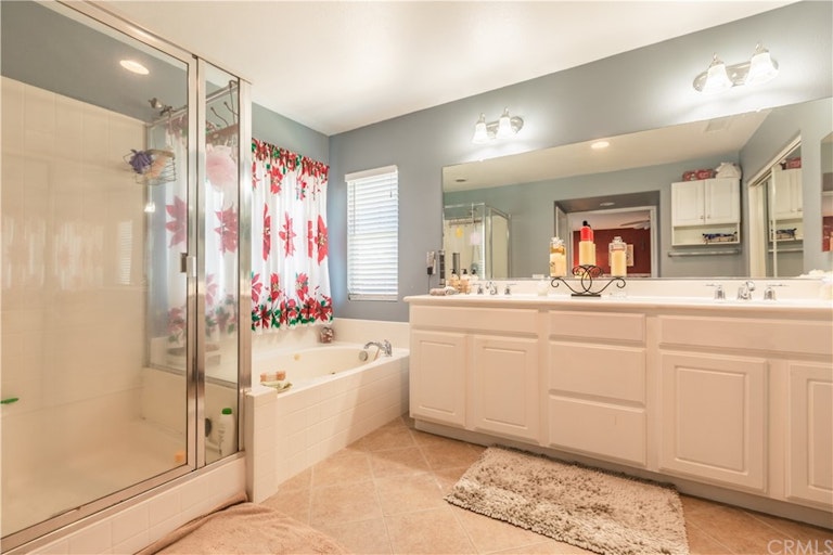 Photo 35 of 48 - 7931 Barnstormer Ct, Chino, CA 91708