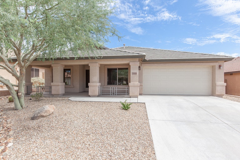 Photo 26 of 26 - 2215 W Peak View Rd, Phoenix, AZ 85085