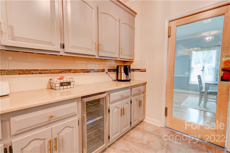 Photo 16 of 32 - 103 Medallion Ct, Gastonia, NC 28056