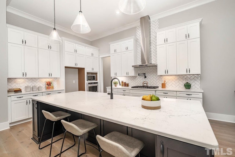Photo 10 of 33 - 298 Bonterra Way, Chapel Hill, NC 27516