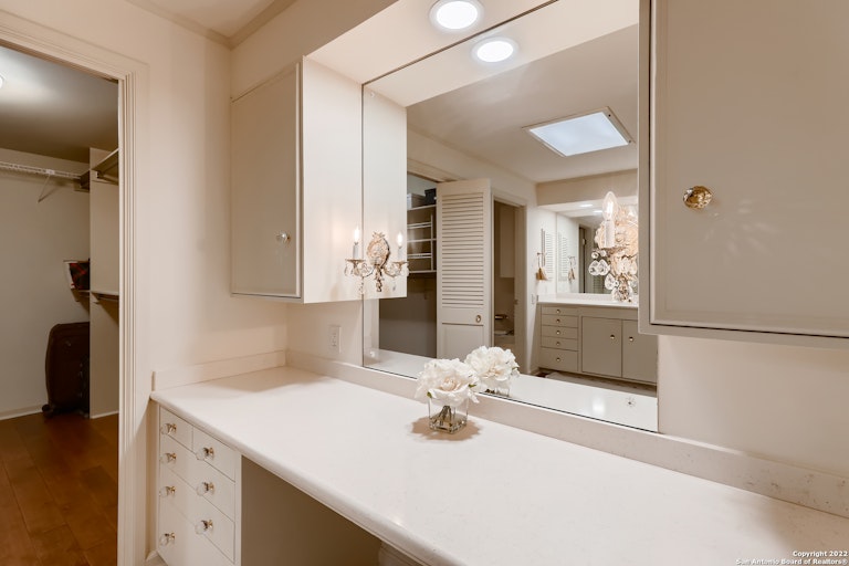 Photo 22 of 38 - 7614 Woodhaven St, San Antonio, TX 78209