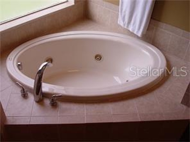 Photo 13 of 25 - 11042 Ragsdale Ct, New Port Richey, FL 34654