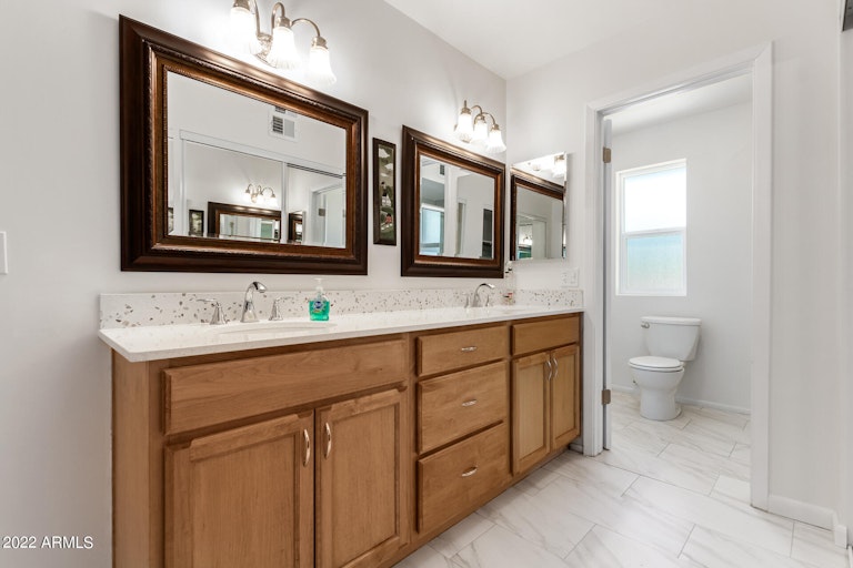 Photo 17 of 27 - 4424 E Kelton Ln, Phoenix, AZ 85032