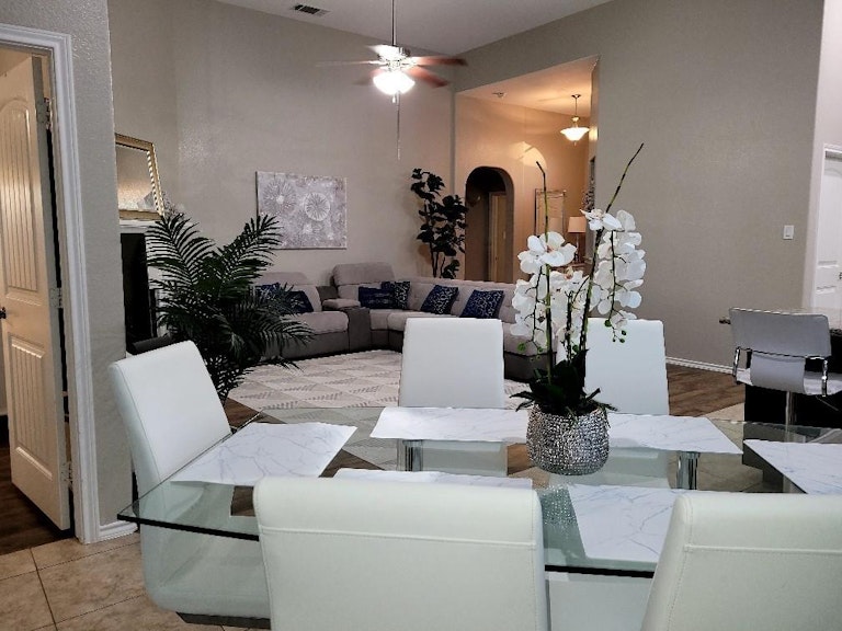 Photo 12 of 15 - 1428 Melanie Trl, Midlothian, TX 76065
