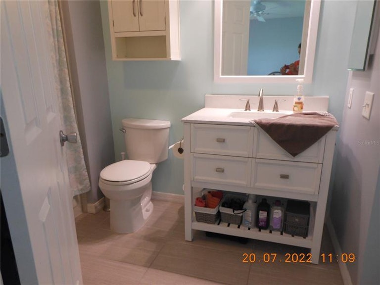 Photo 10 of 11 - 550 Saint Andrews Blvd, Lady Lake, FL 32159