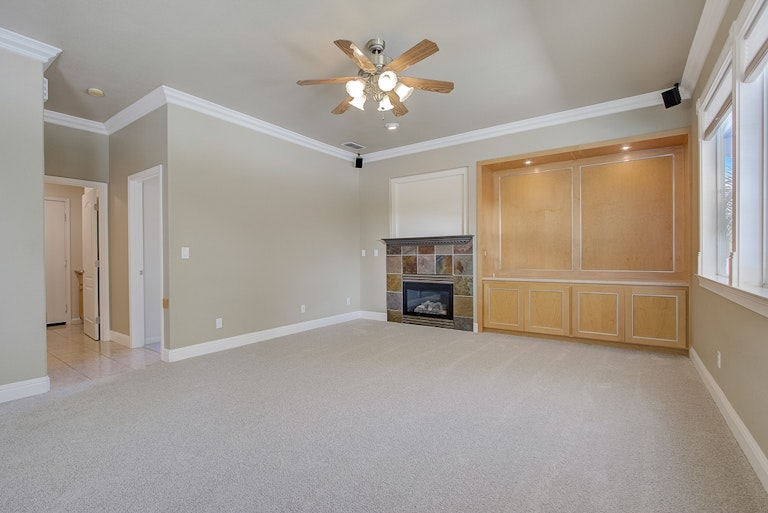 Photo 25 of 41 - 1400 Musgrave Dr, Roseville, CA 95747