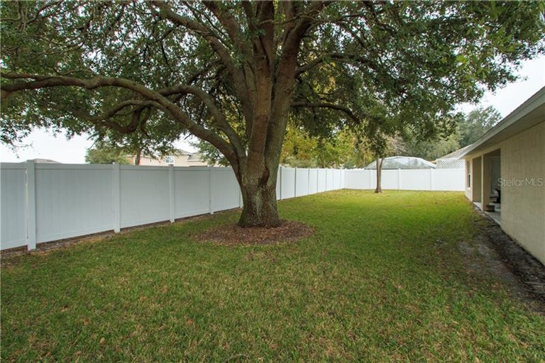 Photo 24 of 25 - 469 Newhearth Cir, Winter Garden, FL 34787
