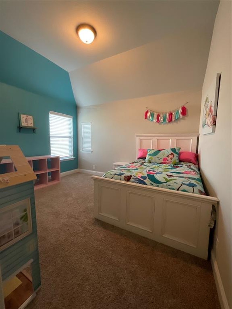 Photo 15 of 22 - 6133 Painswick Dr, Aubrey, TX 76227