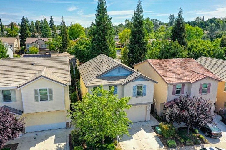Photo 31 of 34 - 668 Addison Ln, Folsom, CA 95630