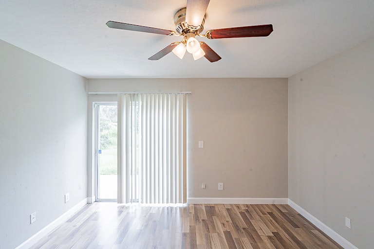 Photo 16 of 24 - 14843 Astrolyn St, Winter Garden, FL 34787