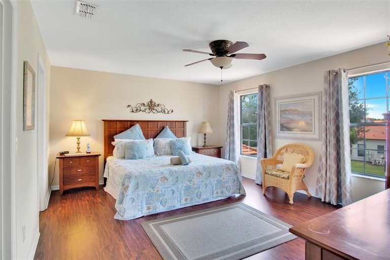 Photo 21 of 33 - 134 Sandy Point Way, Clermont, FL 34714