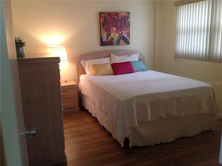 Photo 5 of 10 - 232 Saint Augustine Ave #907, Venice, FL 34285