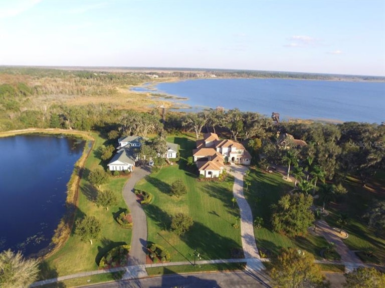 Photo 11 of 12 - 10267 Hart Branch Cir, Orlando, FL 32832