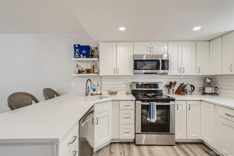 Photo 6 of 22 - 9423 Lou Dr, Thornton, CO 80260