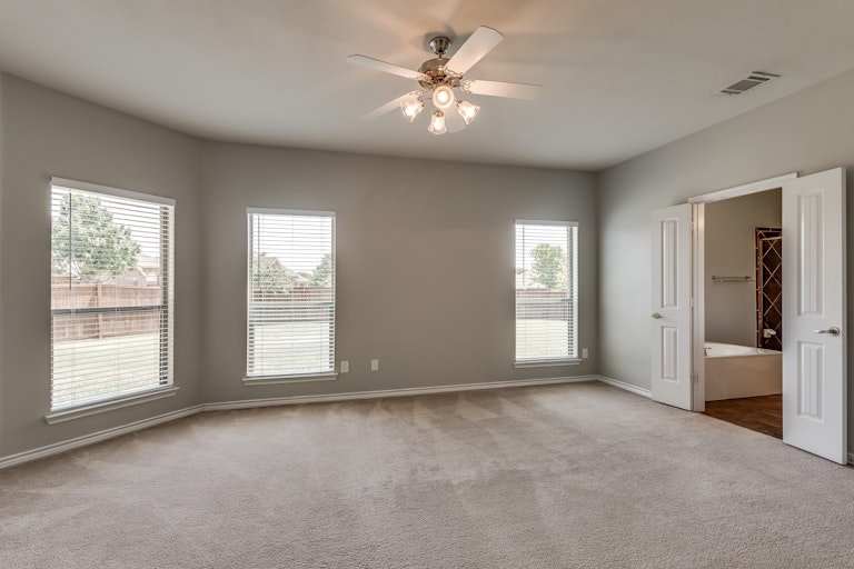 Photo 15 of 28 - 1711 Lancaster Gate, Allen, TX 75013
