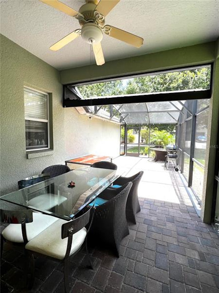 Photo 19 of 32 - 5237 Lemon Twist Ln, Windermere, FL 34786