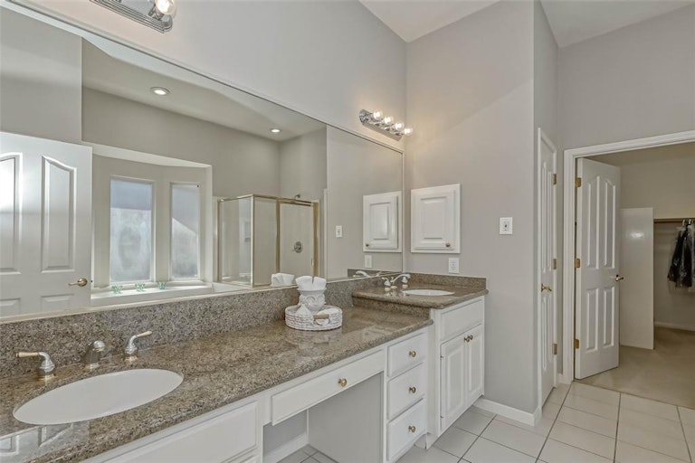 Photo 18 of 48 - 4210 Ruttand Park Ln, Katy, TX 77450