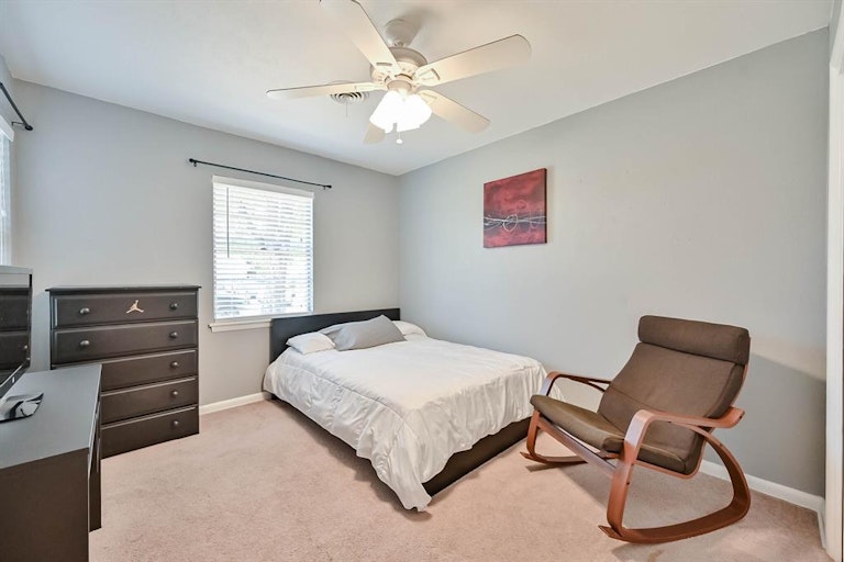 Photo 20 of 24 - 702 Paula St, Kennedale, TX 76060
