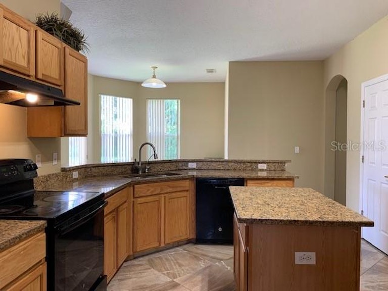 Photo 10 of 17 - 2526 Laurel Blossom Cir, Ocoee, FL 34761