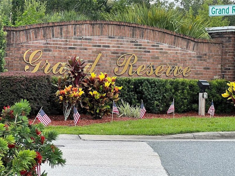 Photo 2 of 59 - 1028 Grand Reserve Dr, Davenport, FL 33837