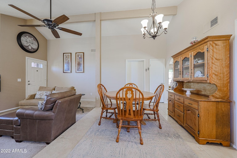 Photo 12 of 38 - 5207 E Half Moon Dr, Phoenix, AZ 85044