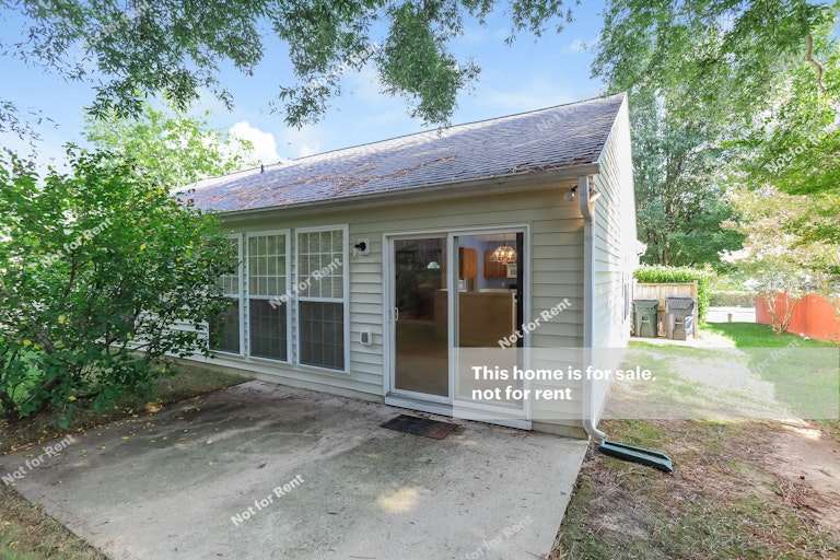 Photo 26 of 27 - 201 Kinship Ln, Apex, NC 27502