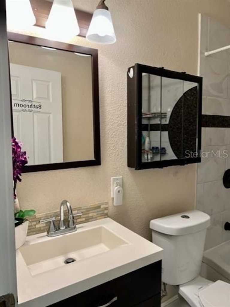 Photo 8 of 23 - 371 S Grant St, Longwood, FL 32750