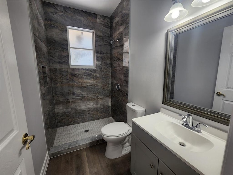 Photo 23 of 41 - 10095 Brandon Cir, Orlando, FL 32836
