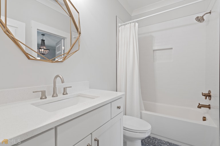 Photo 42 of 67 - 109 Creekview Ln, Canton, GA 30115