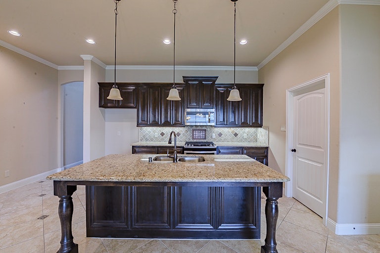 Photo 8 of 27 - 605 Haven Dr, Anna, TX 75409