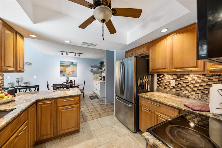 Photo 5 of 27 - 4344 Nelson Ave, Sarasota, FL 34231