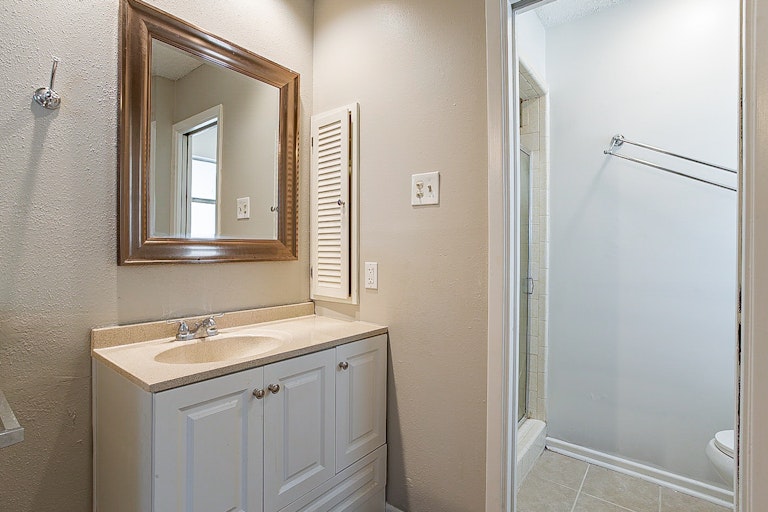 Photo 18 of 18 - 4927 Brandeis St, San Antonio, TX 78249