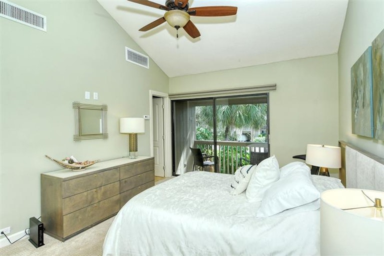 Photo 30 of 77 - 306 Pine Run Dr, Osprey, FL 34229
