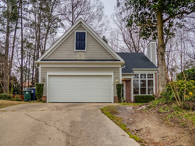 Photo 1 of 27 - 1007 Pagoda Pl, Knightdale, NC 27545