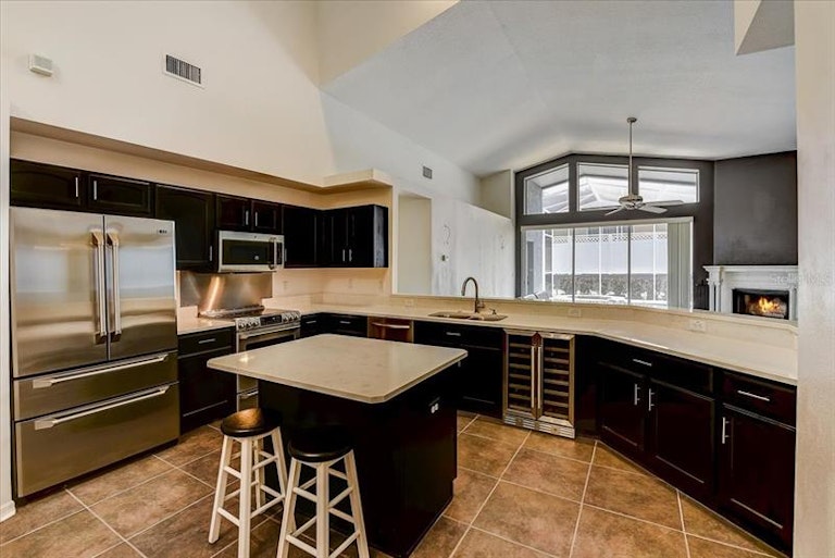 Photo 15 of 47 - 2203 Katana Pl, Brandon, FL 33511