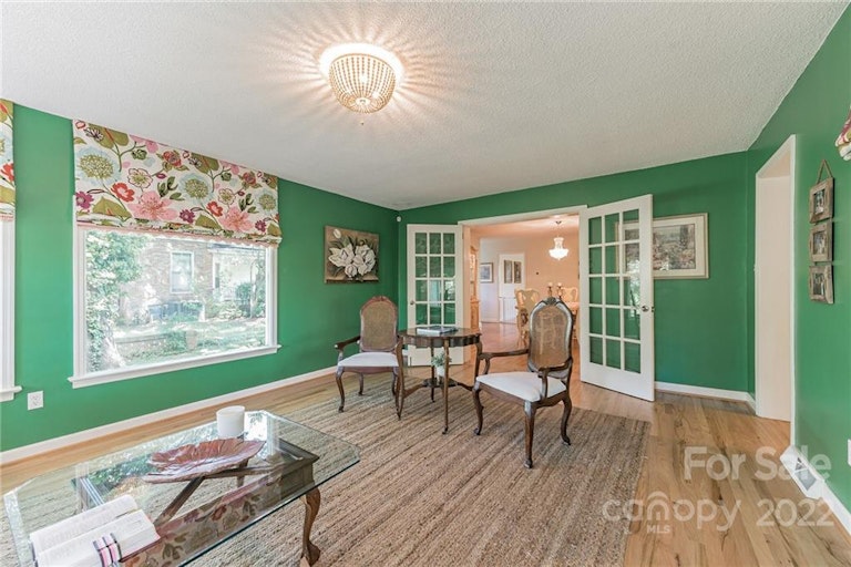 Photo 16 of 22 - 419 Davie Ave, Statesville, NC 28677