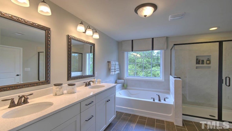 Photo 48 of 68 - 432 Bluffberry Way, Hillsborough, NC 27278