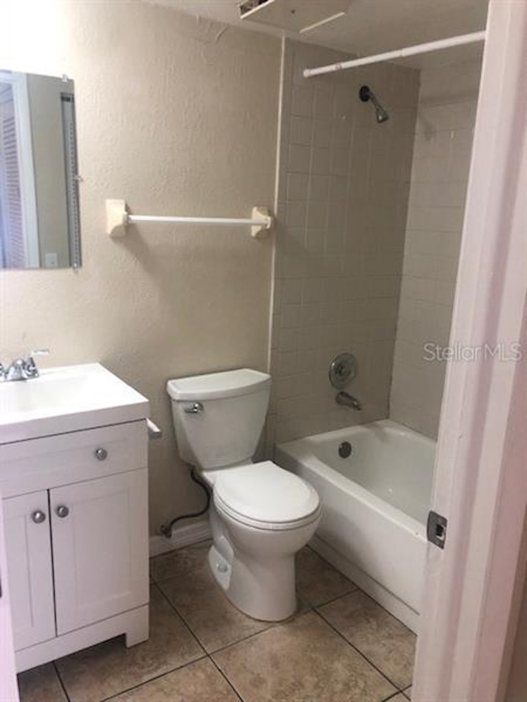 Photo 15 of 27 - 6301 58th St N #606, Pinellas Park, FL 33781