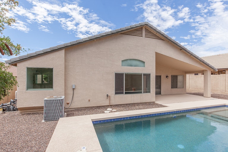Photo 23 of 26 - 2215 W Peak View Rd, Phoenix, AZ 85085