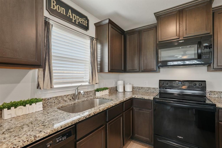 Photo 8 of 24 - 3029 Iron Woods Dr, Katy, TX 77493