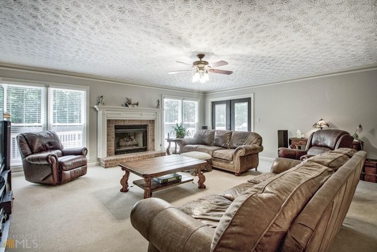 Photo 18 of 76 - 115 Acton Dr, Fayetteville, GA 30215