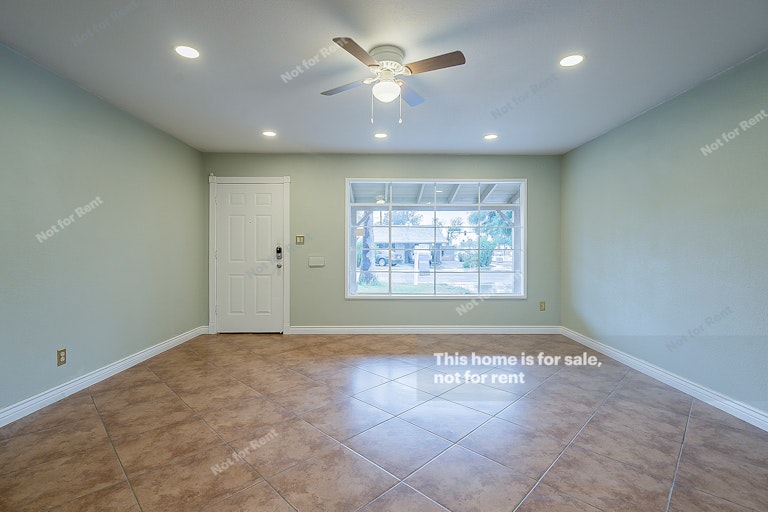 Photo 11 of 22 - 3452 W Sierra Vista Dr, Phoenix, AZ 85017