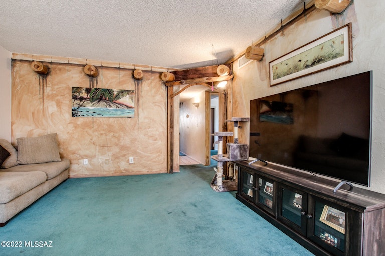 Photo 7 of 40 - 810 S Kolb Rd #64, Tucson, AZ 85710