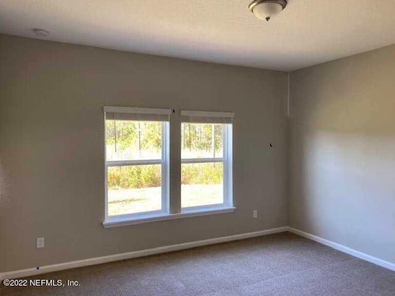 Photo 6 of 12 - 75613 Blackbird Dr, Yulee, FL 32097