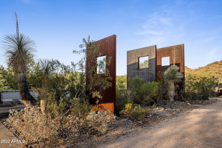 Photo 43 of 48 - 11100 E Greythorn Dr, Scottsdale, AZ 85262