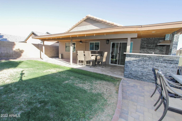 Photo 10 of 44 - 3048 W Zachary Dr, Phoenix, AZ 85027